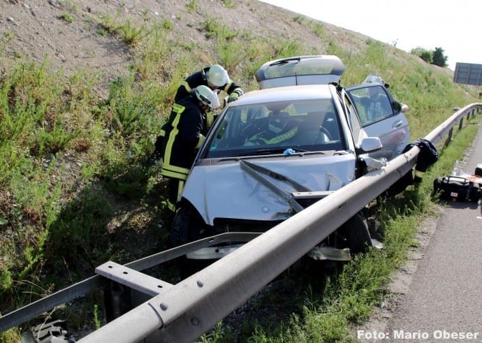 Verkehrsufnall Günzburg, A8,