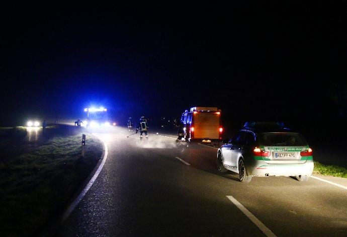 Verkehrsunfall B10 bei Glöttweng mit Pferd