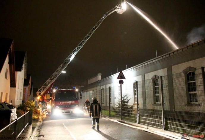 Vöhringen, Brand Vöhringen, Feuerwehr Vöhringen, Großbrand Wieland Vöhringen, Bsaktuell, Nachrichten