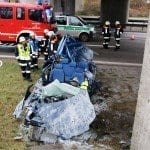 VerkehrsunfallaufderAendettödlichfürdieFahrerin