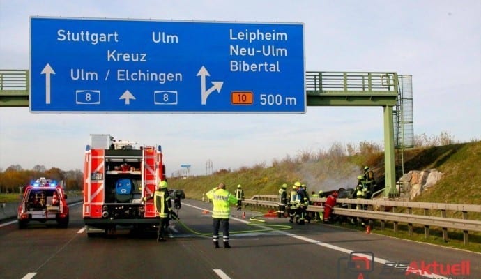 ToedlicherVerkehrsunfallaufderAutobahnbeiLeipheim.