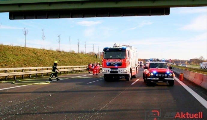 ToedlicherVerkehrsunfallaufderAutobahnbeiLeipheim.