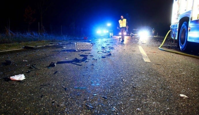 AuffahrunfallaufderBbeiNeu UlmmitmehrerenFahrzeugen