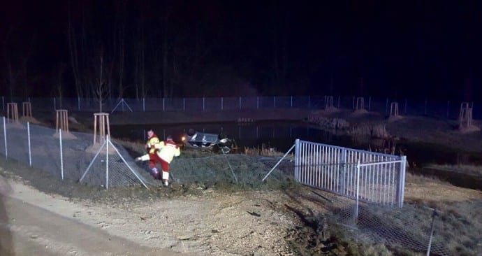 Verkehrsunfall Offingen Kreisverkehr