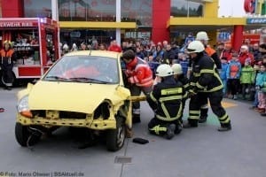 Feuerwehr Rettungsdienst Günzburg Showübung Helden Event Legoland Deutschland Günzburg