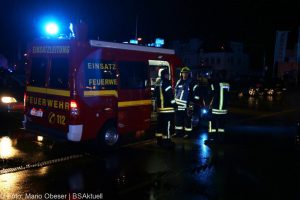 Stickstoff aus Sicherheitsventil einer Gasflasche in Günzburg