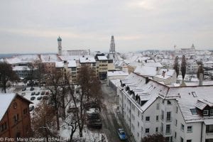 Brand Lauingen Asylbewerberunterkunft Feuerwehr und THW