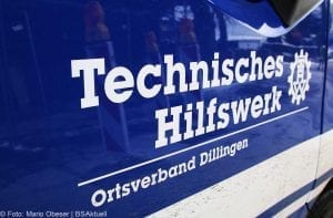 Brand Lauingen Asylbewerberunterkunft Feuerwehr und THW