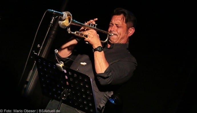 Konzert Ana Popovic und Band im UlmerZelt 2017