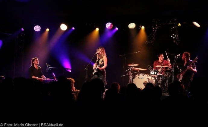 Konzert Ana Popovic und Band im UlmerZelt 2017