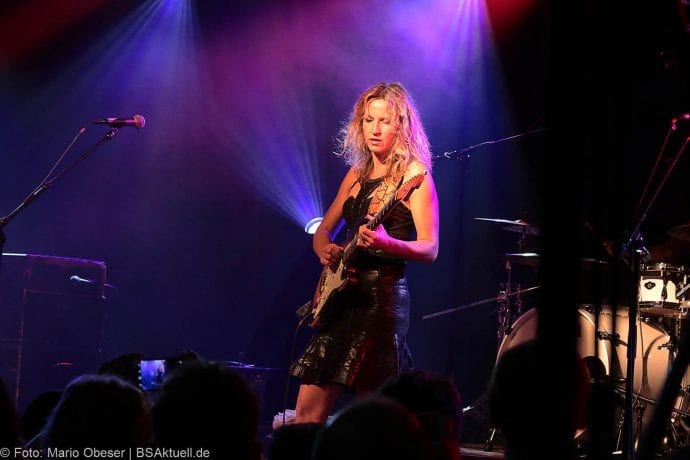Konzert Ana Popovic und Band im UlmerZelt 2017