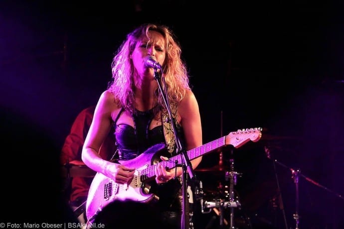 Konzert Ana Popovic und Band im UlmerZelt 2017