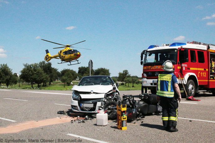 Unfall PKW Motorrad Günzburg-Gundelfingen