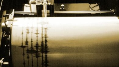Seismograph