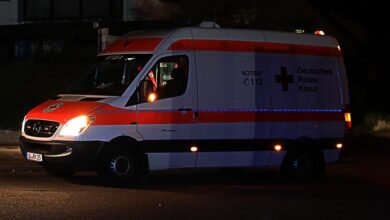 Rettungswagen DRK Nacht