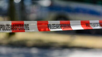 Polizeiabsperrung Absperrband