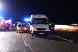 Unfall A8 Zusmarshausen-Adelsried 13122019 4