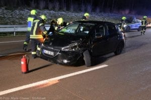 Unfall A8 Zusmarshausen-Adelsried 13122019 6