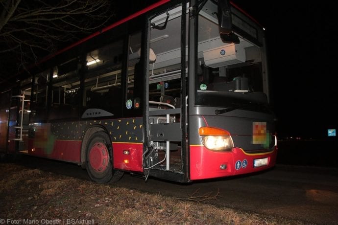 Unfall Bus-Pkw Senden Gerlenhofen 28122019 4