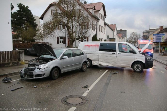 Unfall Guenzburg Sedanstrasse 12122019 3