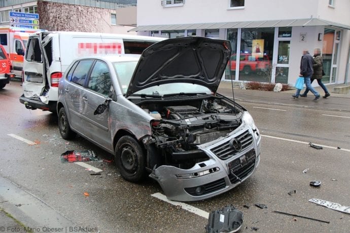 Unfall Guenzburg Sedanstrasse 12122019 4