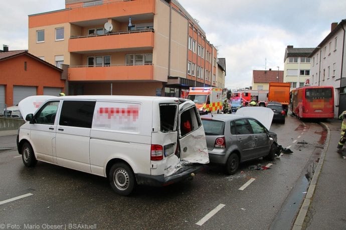 Unfall Guenzburg Sedanstrasse 12122019 6