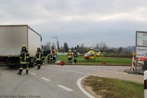 Unfall Münsterhausen St2025 Unflal Lkws 02122019 2