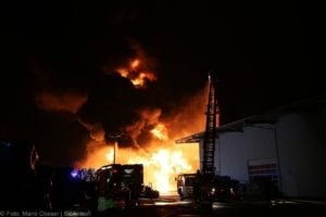 Millionenschaden Brand Lagerhalle Lauingen