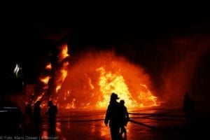 Millionenschaden Brand Lagerhalle Lauingen