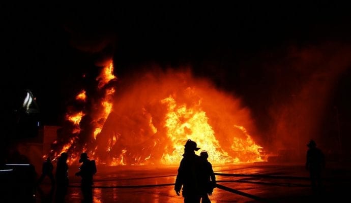 Millionenschaden Brand Lagerhalle Lauingen