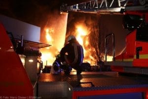 Millionenschaden Brand Lagerhalle Lauingen