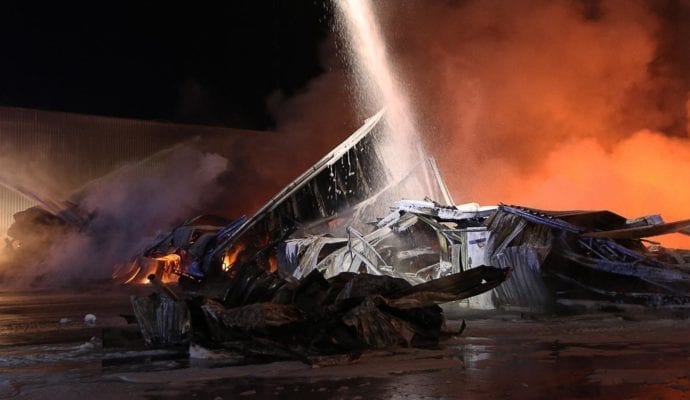 Millionenschaden Brand Lagerhalle Lauingen
