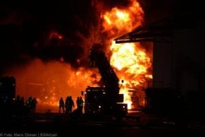 Millionenschaden Brand Lagerhalle Lauingen