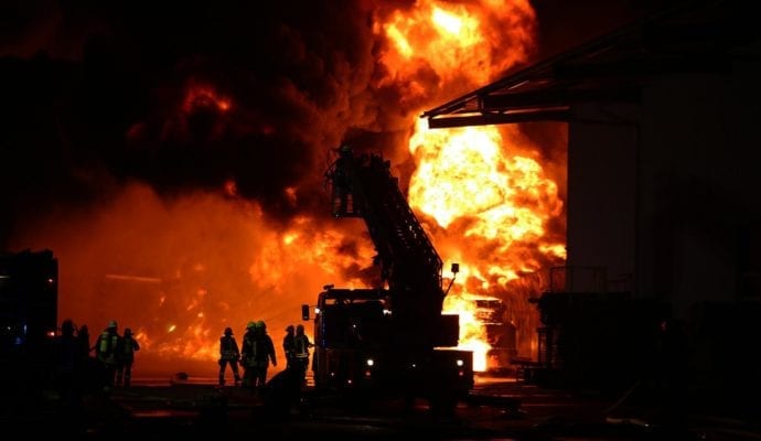 Millionenschaden Brand Lagerhalle Lauingen