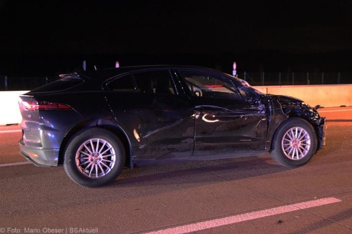 Unfall A8 Burgau-Guenzburg 12022020 22