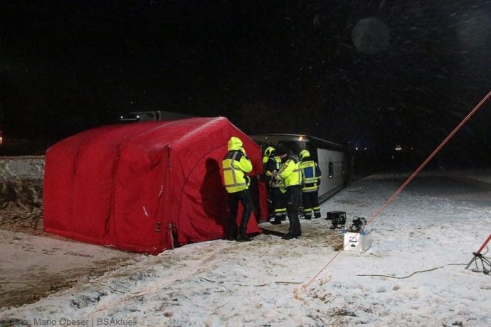 Unfall Reisebus B10 Kreuzung Tomerdingen 27022020 17