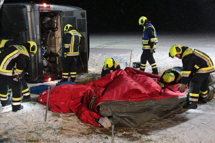Unfall Reisebus B10 Kreuzung Tomerdingen 27022020 20
