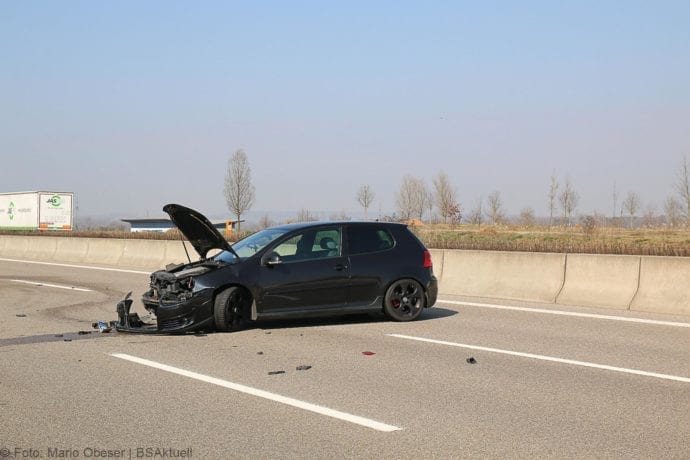 Unfall A8 Elchingen-Leipheim 19032020 17