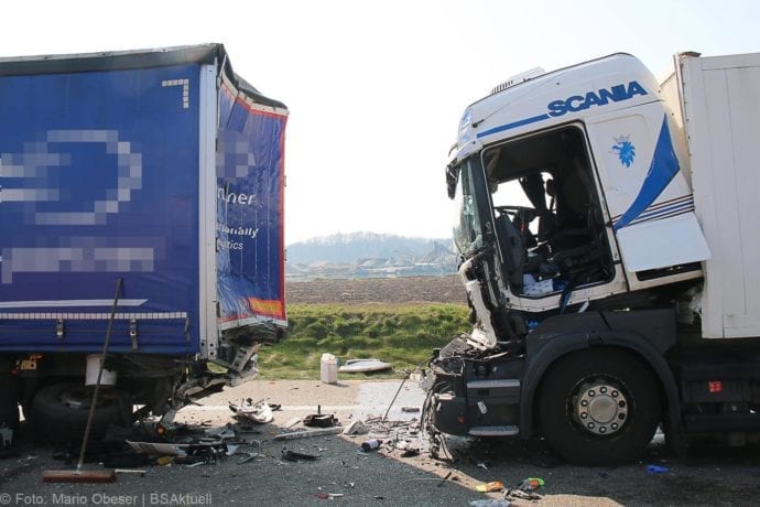 Unfall A8 Elchingen-Leipheim 19032020 28