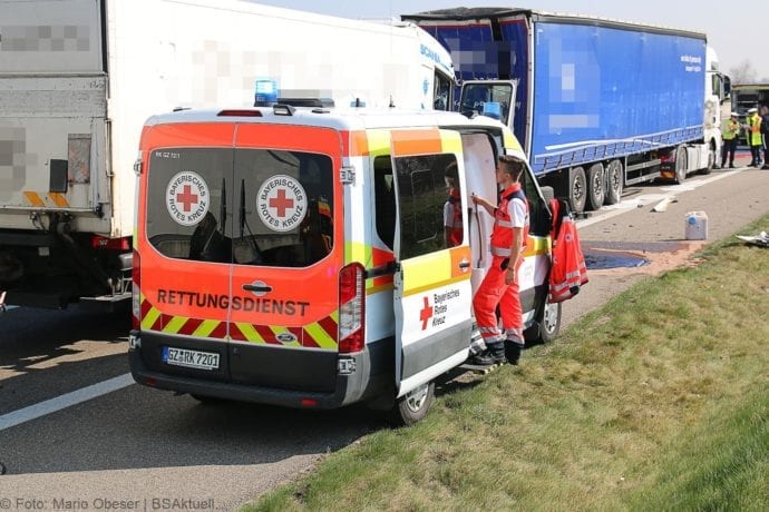 Unfall A8 Elchingen-Leipheim 19032020 33