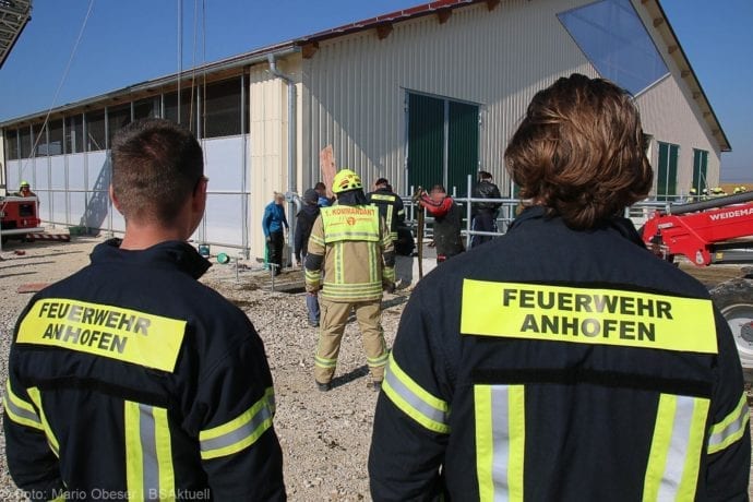 Anhofen Rettung Kuehe 02042020 15