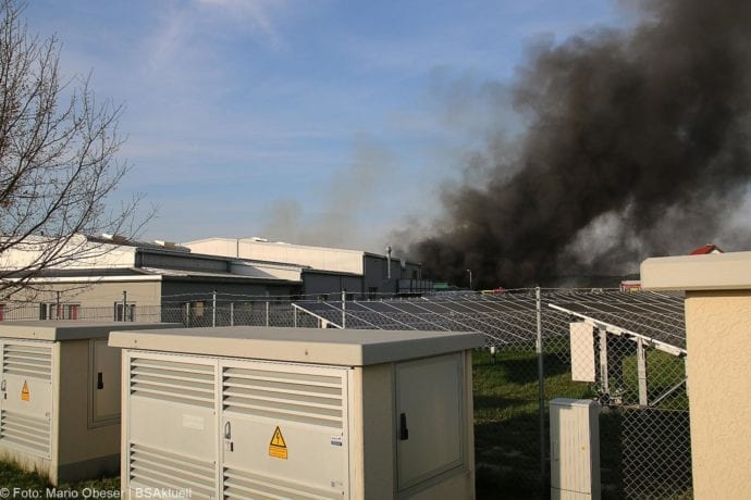 Brand Lagerhalle Waldstetten Ichenhausen 24042020 1