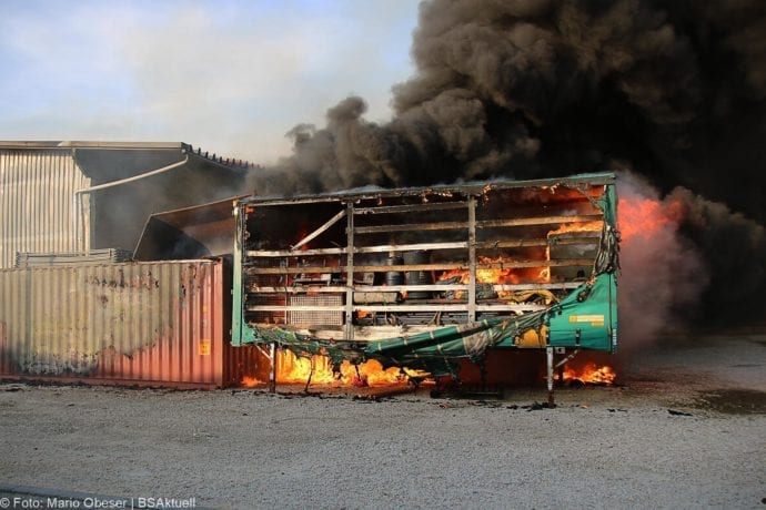 Brand Lagerhalle Waldstetten Ichenhausen 24042020 15
