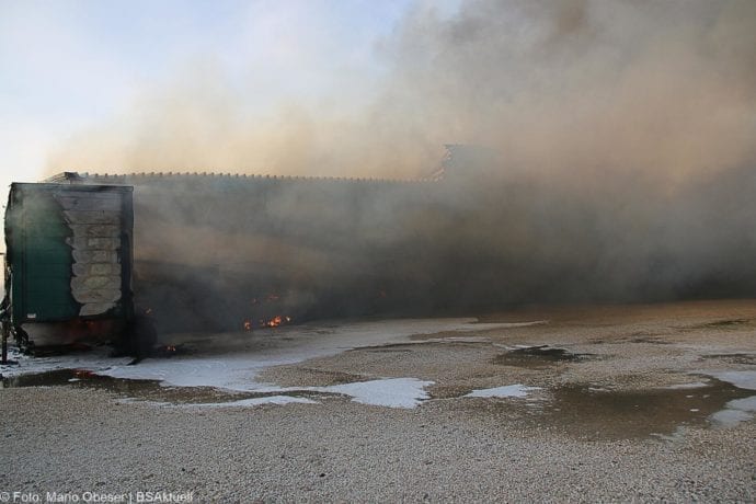 Brand Lagerhalle Waldstetten Ichenhausen 24042020 40