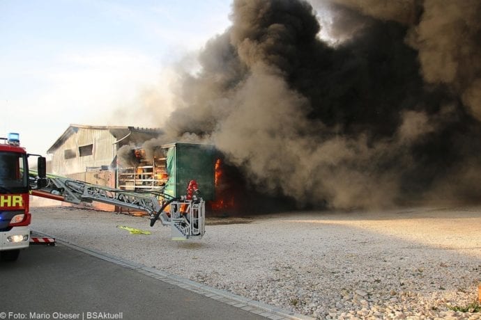 Brand Lagerhalle Waldstetten Ichenhausen 24042020 8