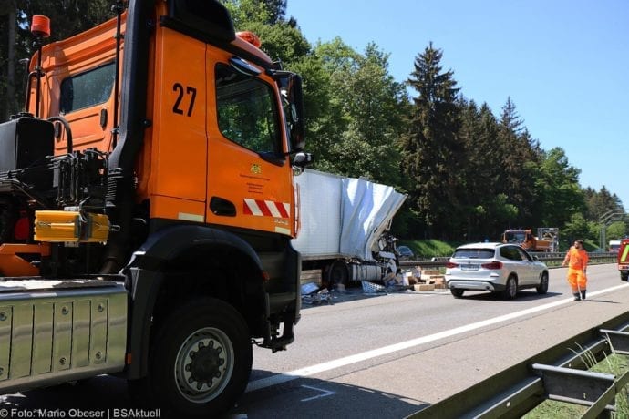 A8 Unfall Ulm-Ost 18052020 3