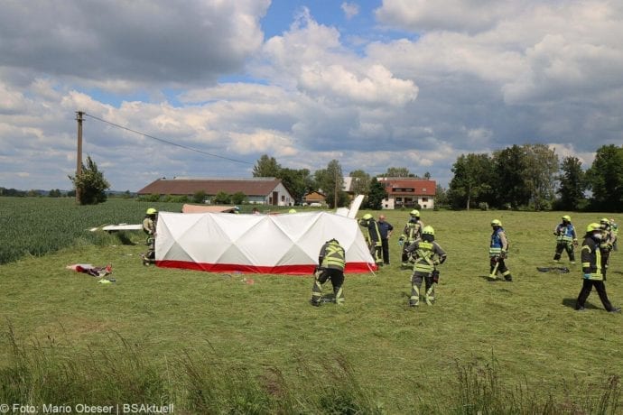 Absturz eines Segelfliegers in Günzburg – Pilot sirbt
