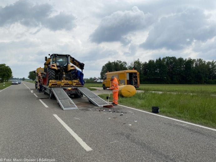 Leinheim Unfall Traktor Pkw 15052020 2