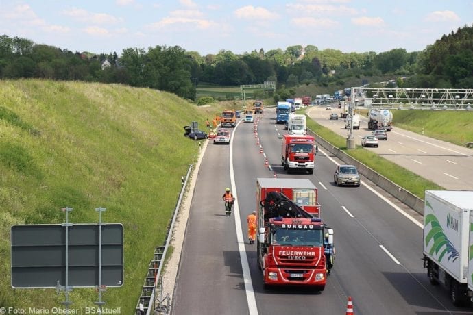Unfall A8 Burgau-Guenzburg bei Deffingen 19052020 1