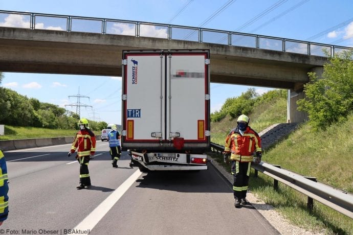 Unfall A8 Burgau-Guenzburg bei Deffingen 19052020 10